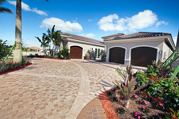 Best Professional Driveway Pavers  in Ellport, PA